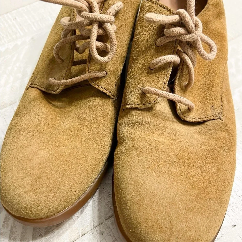 Born Tan Suede Women's ankle short heel boot